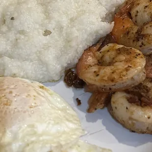 Shrimp and Grits w/eggs over easy