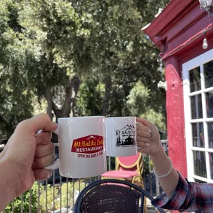 Perfect day for lunch outdoors.
