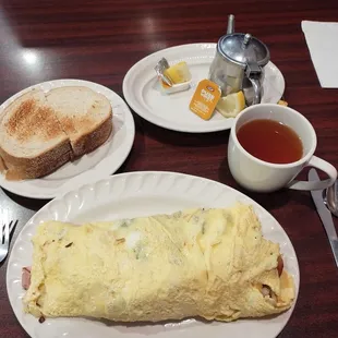 Farmer&apos;s omelette, with rye toast and hot tea.