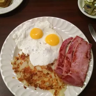 This is the Two Egg breakfast special - 4-1/2 bucks!