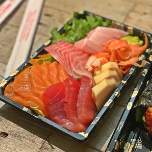 Sashimi Deluxe
