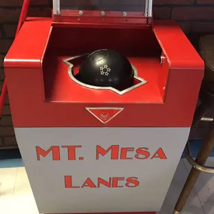 1950s bowling ball cleaner