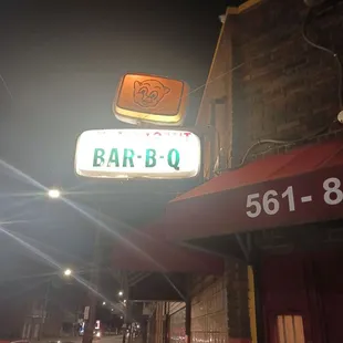 ows bar - b - q sign