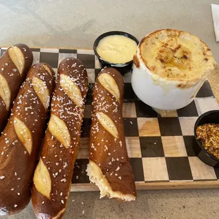 Bavarian Pretzel Board