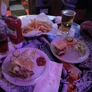 Sasquatch burger (they split it for us) :-)