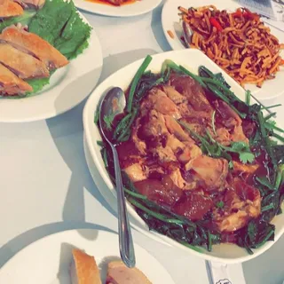 103. Braised Pork Shin in Brown Sauce