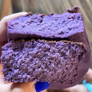 Ube cheesecake