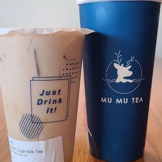 Deep Roast Oolong Latte