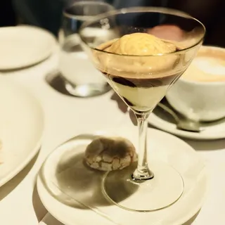 Italian Amaretti Cookie Crumble Ice Cream