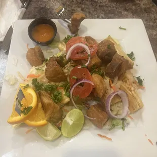 This was to die for their fried Yuka and Chicharon. It was like an explosion of flavors in my mouth!