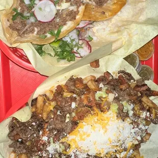 Queza Birria Taco &amp; las campechanas fries