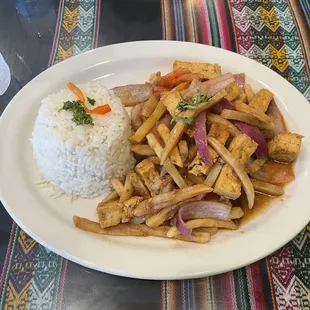 Lomo saltado with tofu
