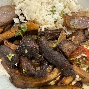 Lomo Saltado