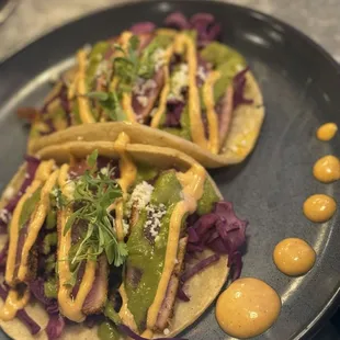Ahi tuna tacos