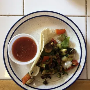 burritos and wraps, food