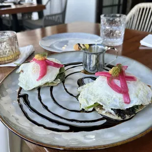 Eggs Benedict
