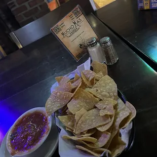 food, nachos