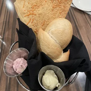 Bread basket