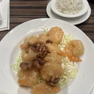 Honey Walnut Prawns