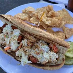 Craw tail po'boy