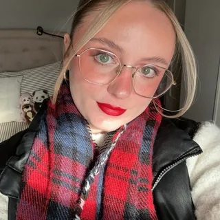 Riley S.