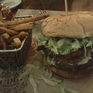 Da Lil Chunky Burger