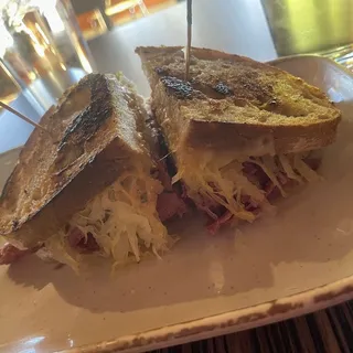Reuben Sandwich