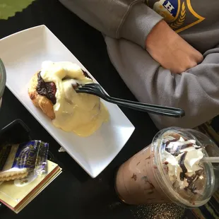Cinnamon roll and iced mocha