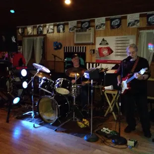 Live music!