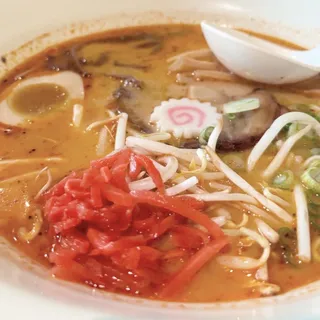 Tonkotsu Ramen (Classic Cream Pork Broth)