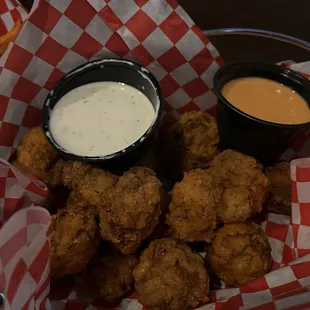 chicken wings and fried chicken, food
