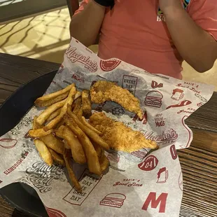 Kids chicken tenders