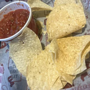 Chips n salsa