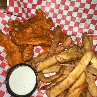 Katie&apos;s Kickin Chicken tossed in mild sauce
