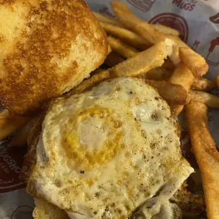 egg sandwich