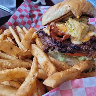Southern Burger - House-made pimento cheese, hickory smoked bacon, fried pickles, lettuce, and tomato