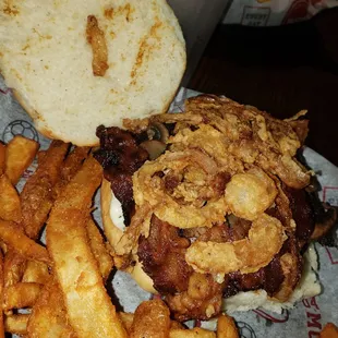 Garlic parm burger with bacon, mushrooms and onion crunchies and mayo