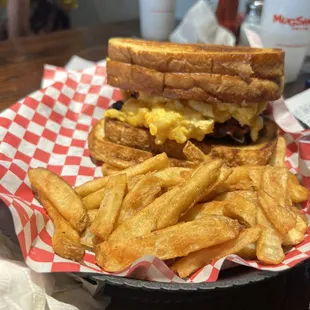 Mac and Cheese Burger