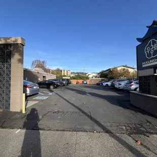 (Dec 2024) Parking lot