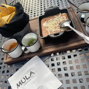 Chips, beans and salsa