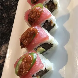 Tuna Jalapeño Roll