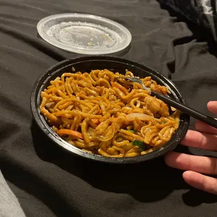 Chicken lo mein