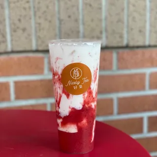 Strawberry Dirty Milk with Coconut Pudding