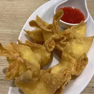 6 Crab Rangoons