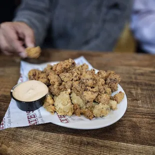 Gator and frog legs tasted so good.. close to chicken!