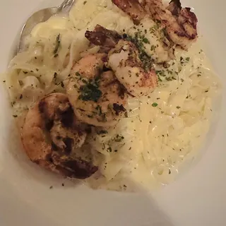 Shrimp Alfredo