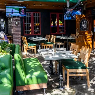Indoor and courtyard seating with ample TVs + and game-day grub. Showing soccer, baseball, football &amp; more.