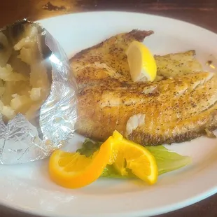 grilled seafood, food, fish, seafood, grilled fish