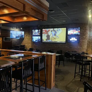Mulligans Grill & Pub