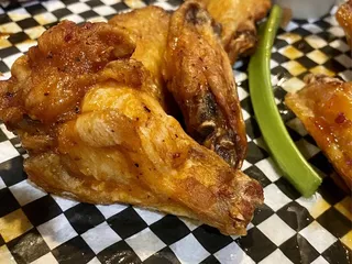 Fat Willy's Clubhouse Pub & Grill